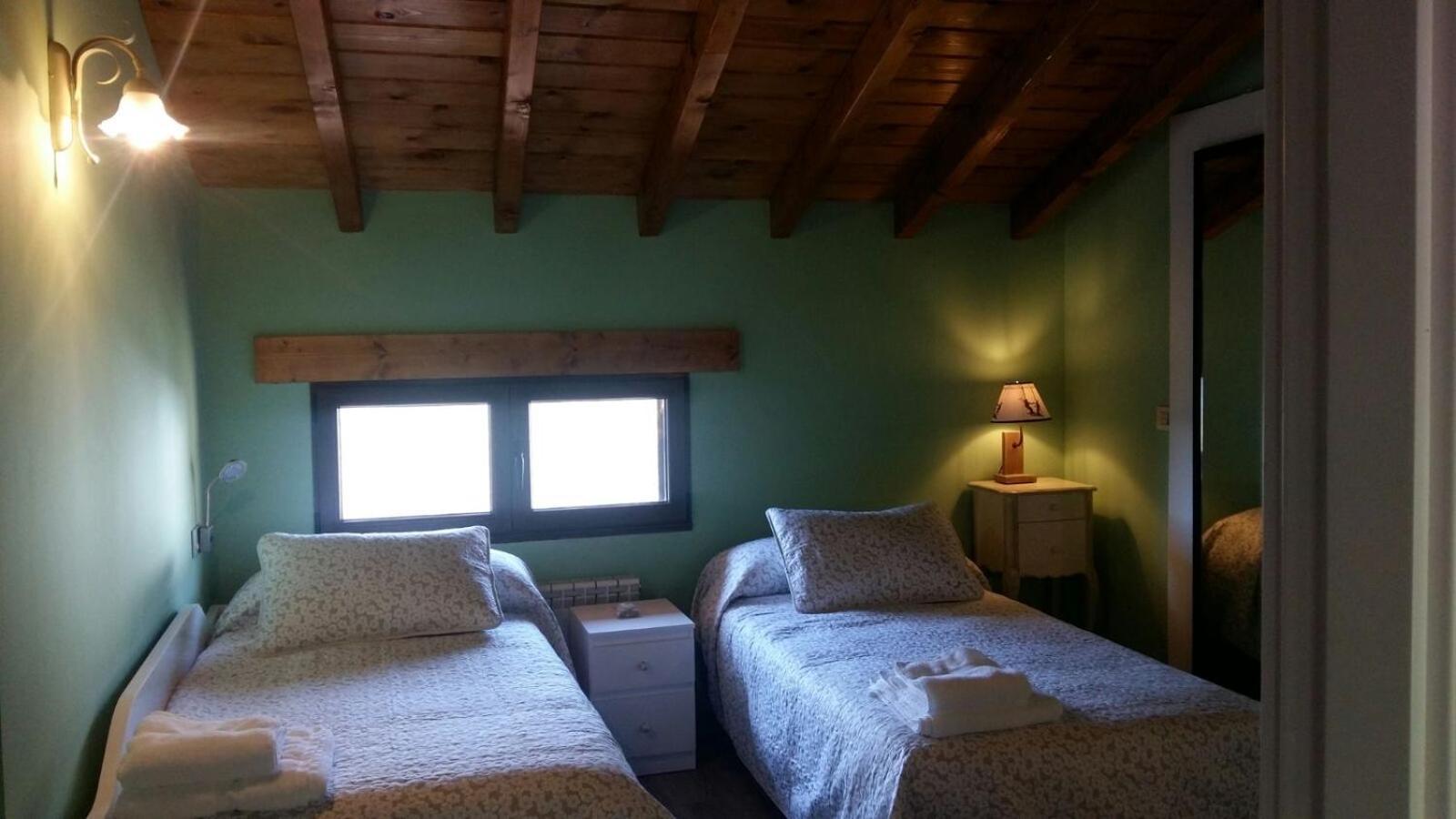 Apartamento Turistico Casas De Manuel La Pola de Gordon 外观 照片