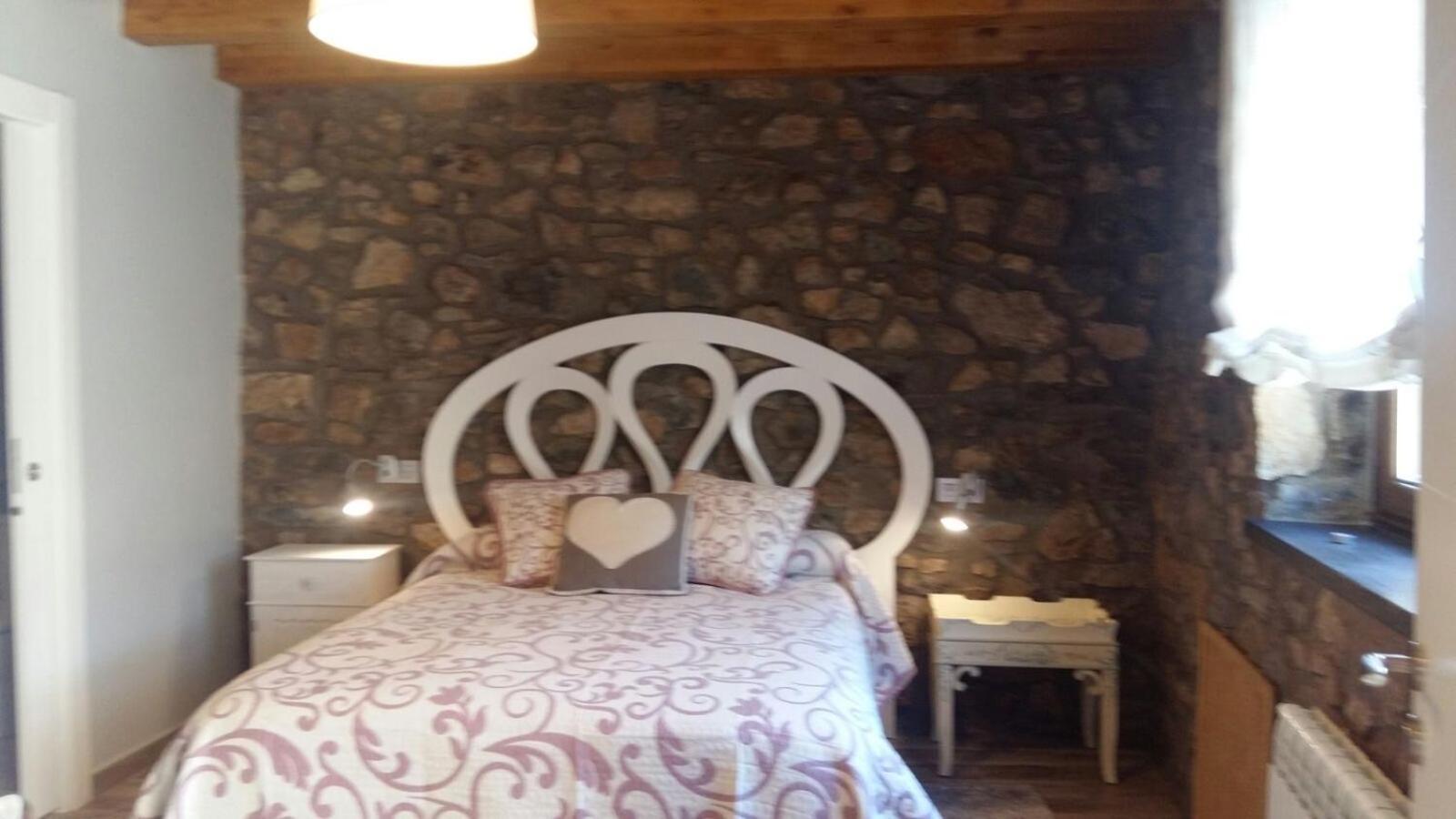 Apartamento Turistico Casas De Manuel La Pola de Gordon 外观 照片