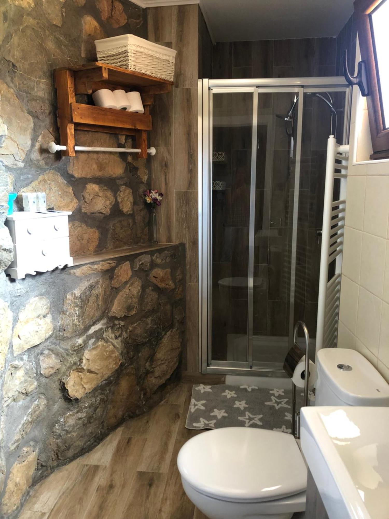 Apartamento Turistico Casas De Manuel La Pola de Gordon 外观 照片